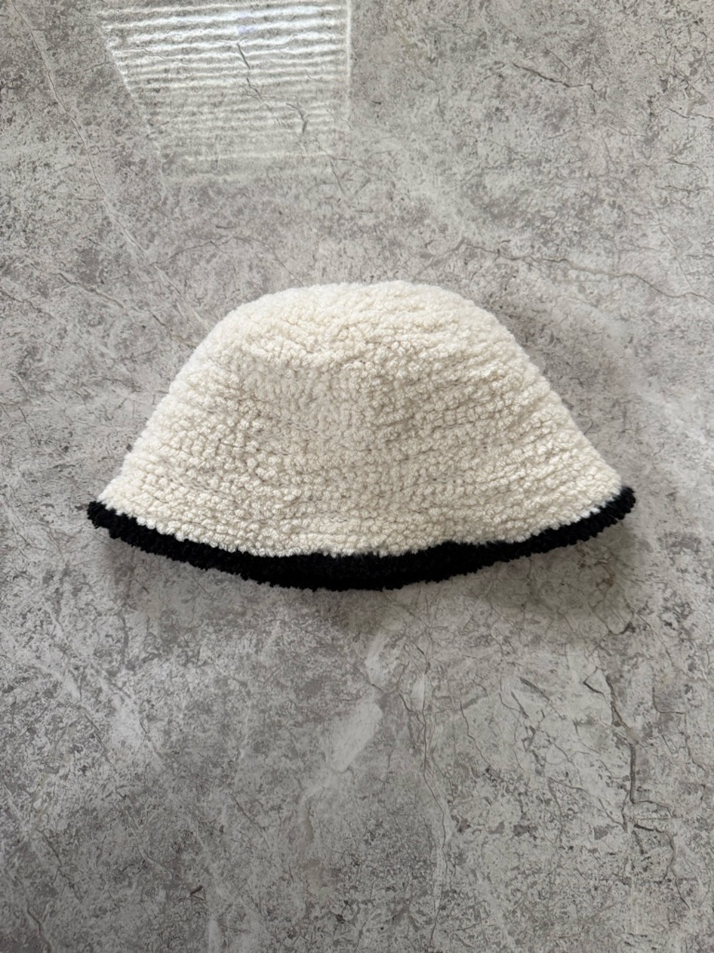 Cream Bouclé Bucket Hat with Black Trim - Picture 3 of 5